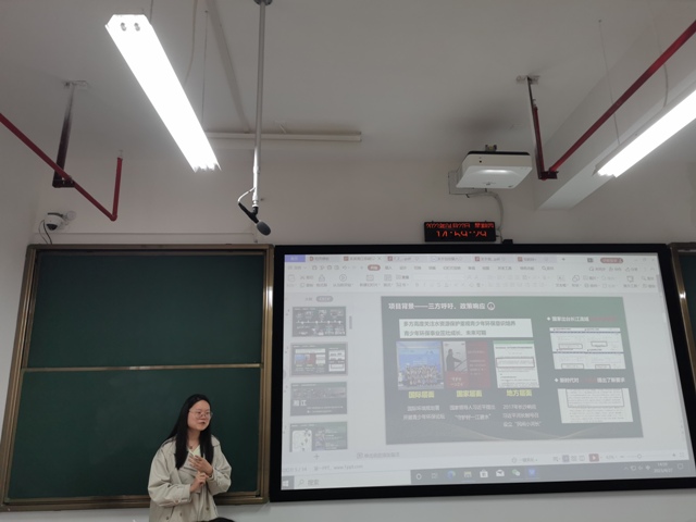 马院开展互联网大学生创新创业大赛宣讲照片2.jpg