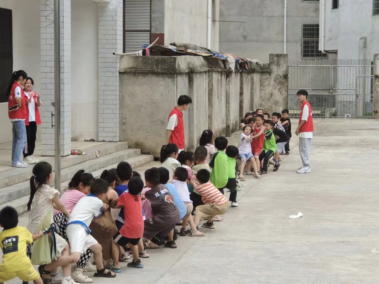 买球官方网站同心圆支教服务队圆满完成支教任务