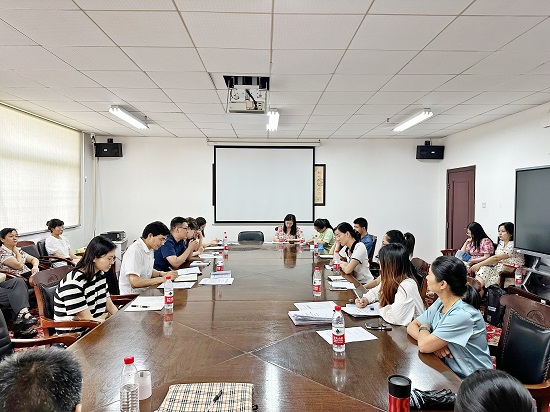 1689047486402043120.jpg 支部专题学习照片.jpg